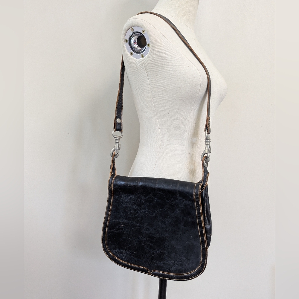 Vintage 70s‎ Meyers Distressed Flap Saddle Bag Black Leather